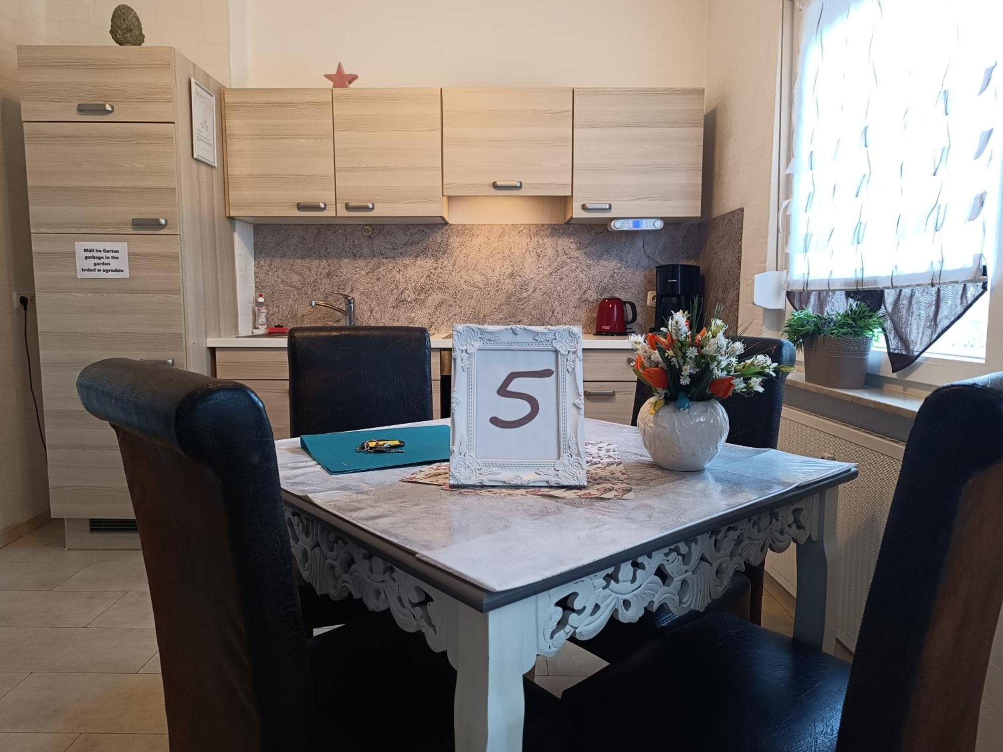 5X Balkon-Apartments Mit Kueche 40-65Qm Ruhrgebietferienwohnung Dobry-Fuchs Oberhausen  Eksteriør billede